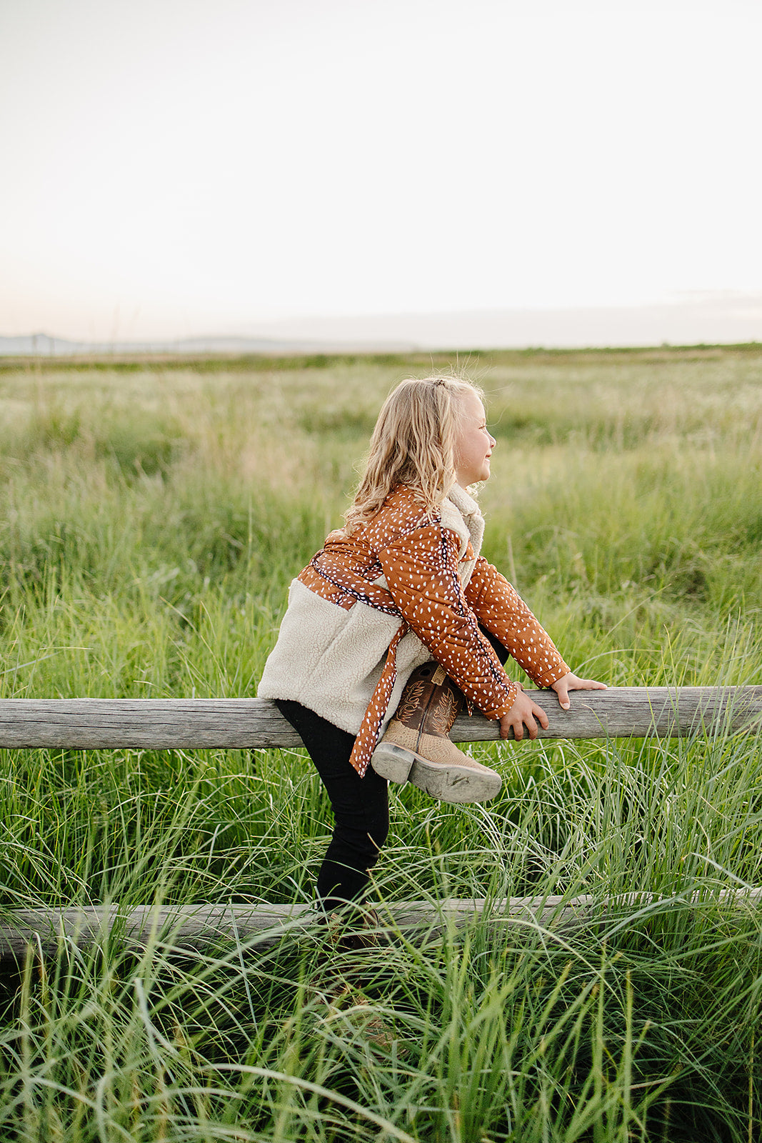 reagan sherpa quilted jacket || fawning over you (girls)