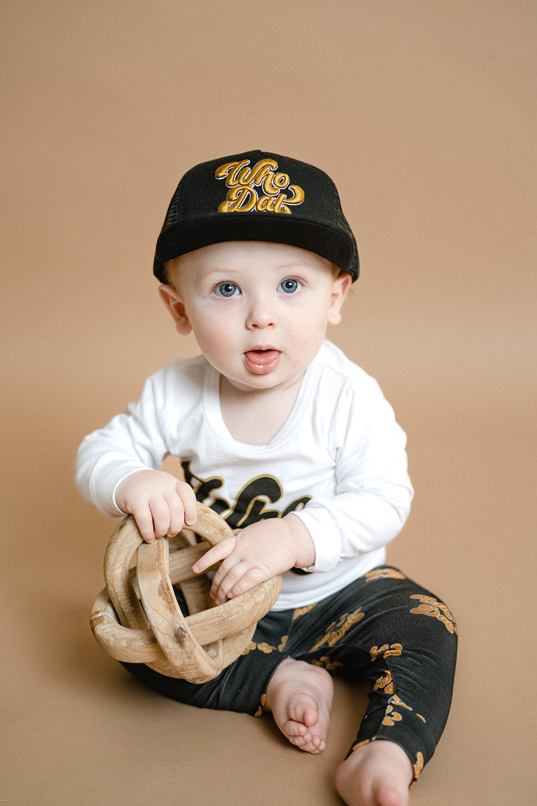 flat brim trucker hat || who dat