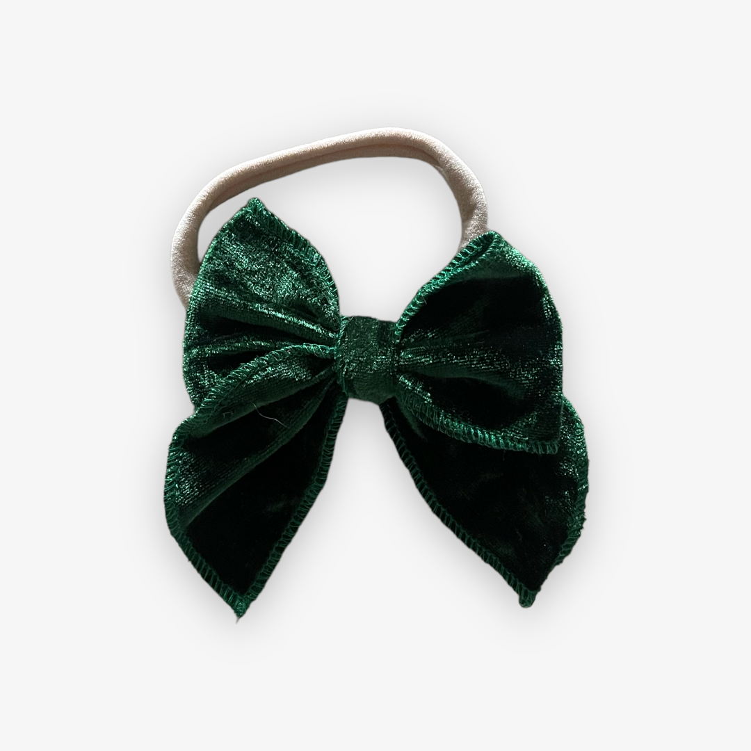 fable bow on band || evergreen velvet