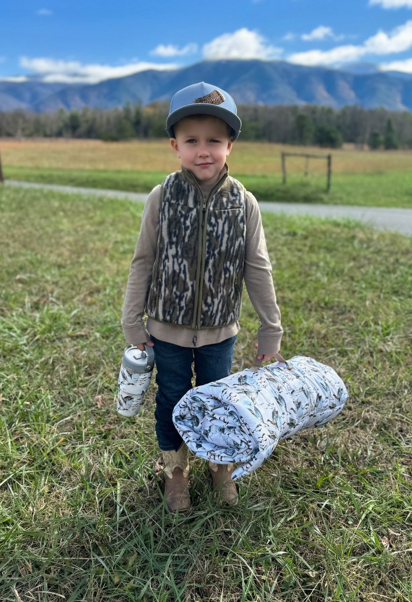 fleece & sherpa vest || original bottomland & mallard sky (child)
