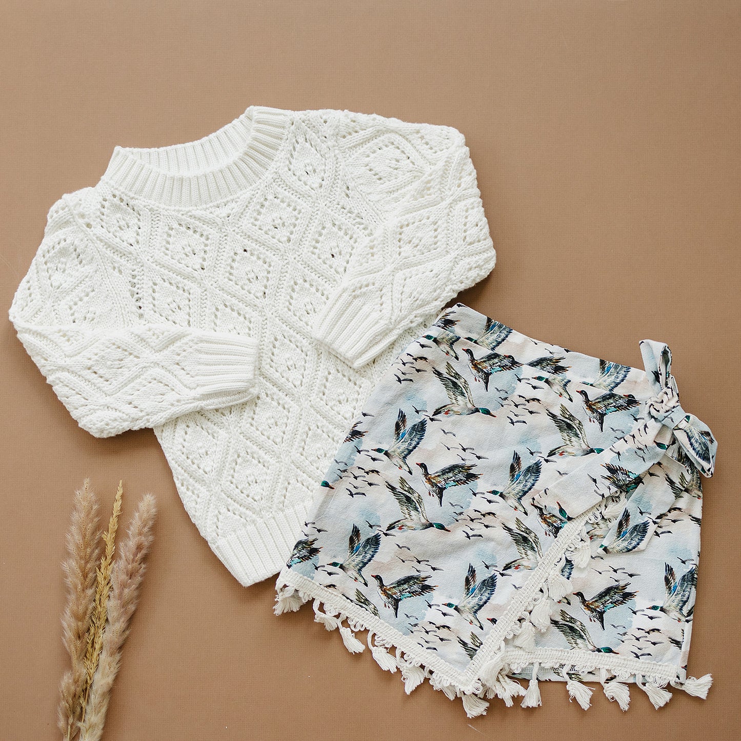 hassie skort || mallard sky