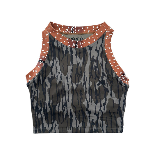 trail crop top || mossy oak bottomland & fawn (womens)
