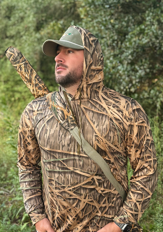 mack upf 50+ performance hoodie (adult) || Mossy Oak® original shadow grass + heartland