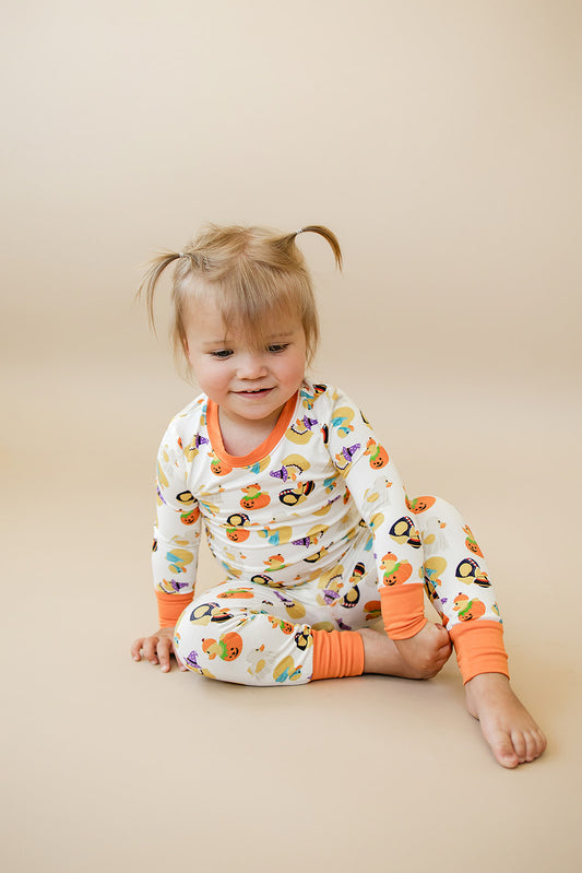 bamboo two piece set || spooky quack-tacular